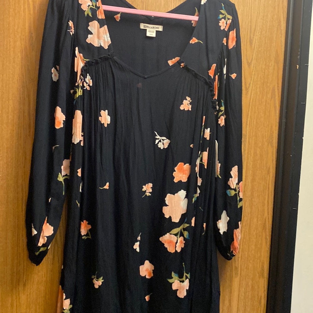 NWT Billabong baby doll dress black floral - Picture 1 of 7